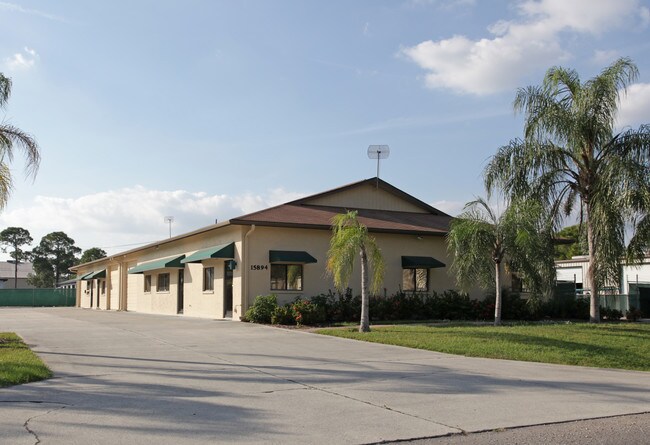 More details for 15894 Brothers Ct, Fort Myers, FL - Industrial for Lease