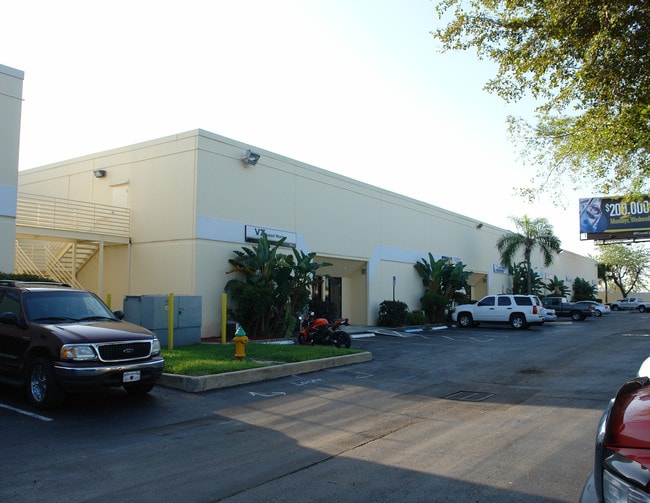 More details for 3750 Hacienda Blvd, Davie, FL - Industrial for Lease
