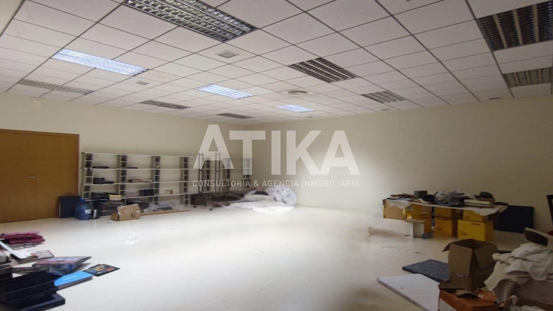 Office in Ontinyent, Valencia for lease Interior Photo- Image 1 of 9