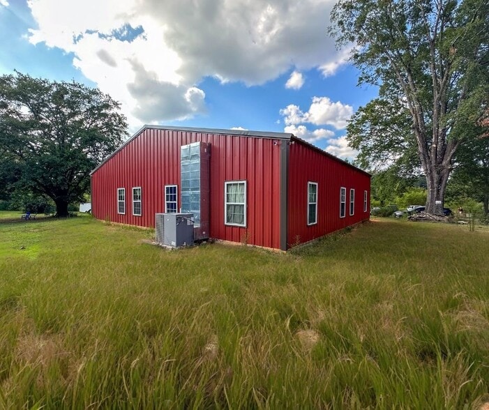 1730 Electronics Dr, Anniston, AL à vendre - Photo du bâtiment - Image 2 de 25