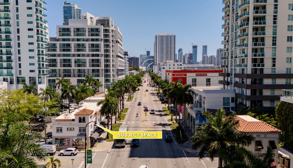 2427 Biscayne Blvd, Miami, FL à louer - Photo du bâtiment - Image 2 de 14