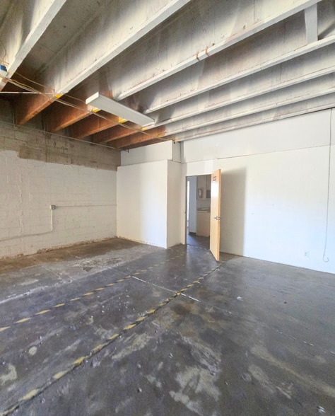 4095 Deeble St, Sacramento, CA for lease - Building Photo - Image 3 of 7