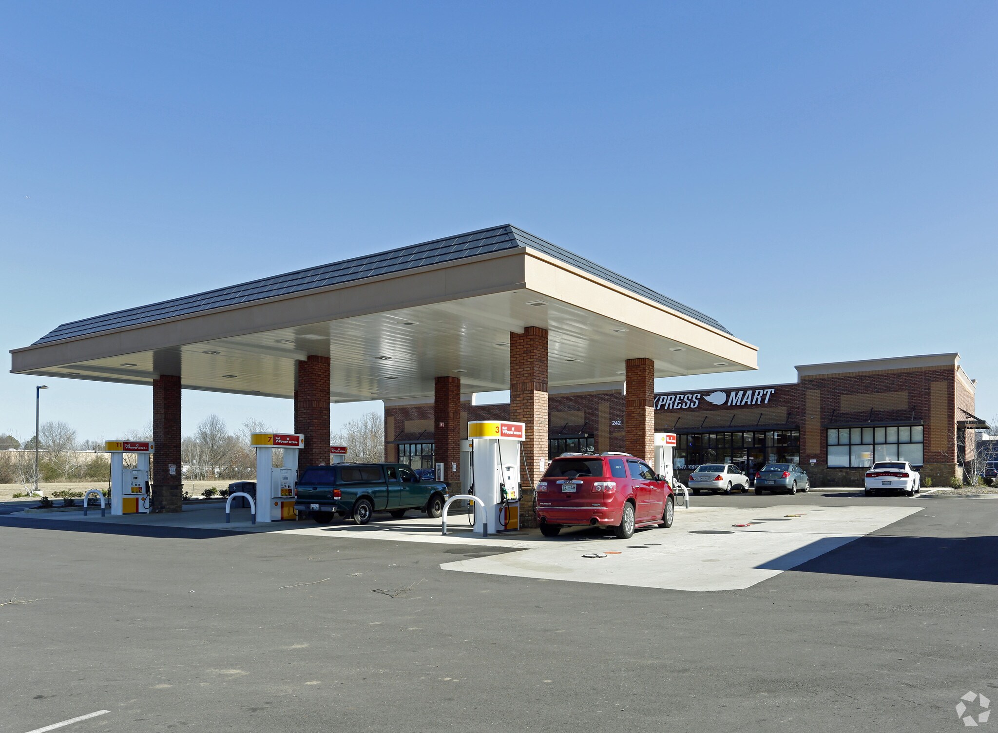 242 S Byhaila Rd, Collierville, TN à louer Photo du bâtiment- Image 1 de 5