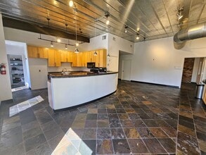 2315 N Woodlawn Ave, Metairie, LA for lease Building Photo- Image 1 of 6