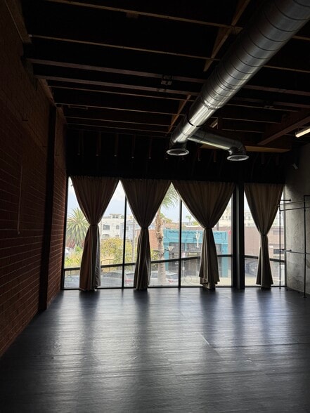 408 E 1st St, Long Beach, CA for lease - Building Photo - Image 2 of 17