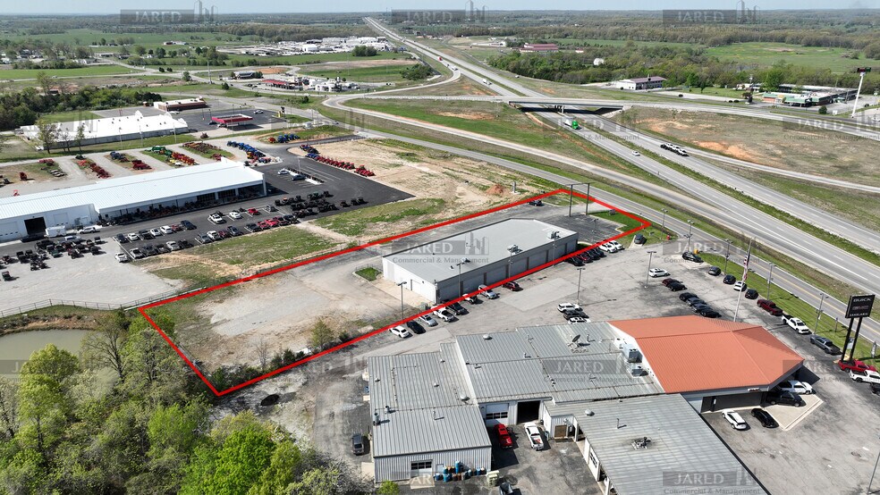 2410 Evergreen Pky, Lebanon, MO à louer - Photo du bâtiment - Image 2 de 14