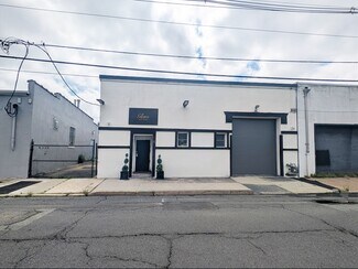 Plus de détails pour 130 Railroad Ave, Hackensack, NJ - Industriel à louer