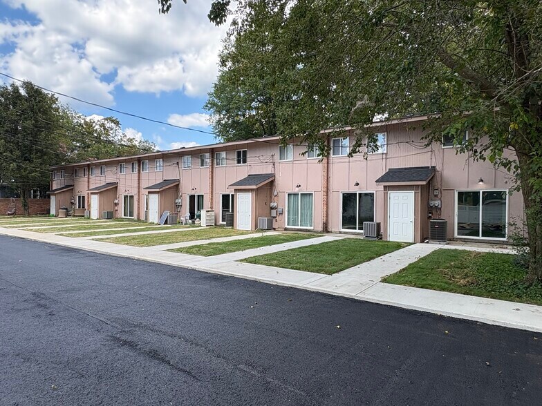 319 Main St, West Point, VA à vendre - Photo du bâtiment - Image 3 de 13