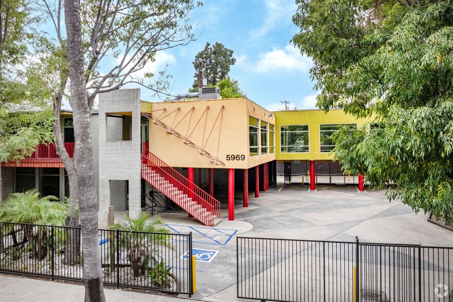 5969 Washington Blvd, Culver City, CA for lease - Building Photo - Image 3 of 26