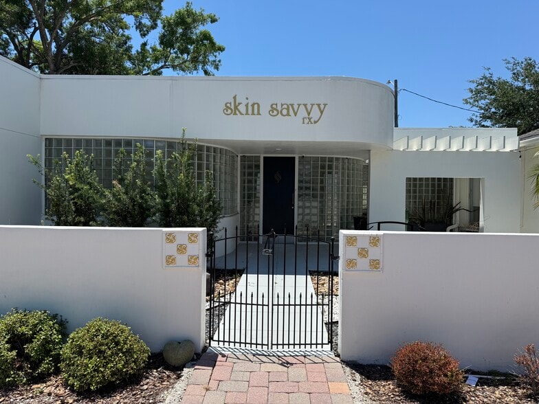 2802 W Azeele St, Tampa, FL for lease - Building Photo - Image 3 of 4