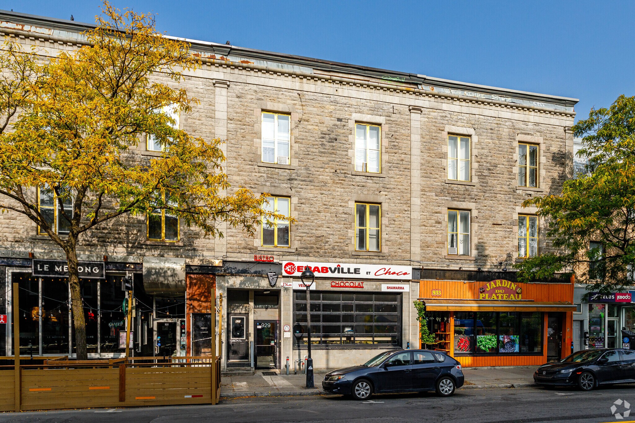 927-939 Av Du Mont-Royal E, Montréal, QC à louer Photo principale- Image 1 de 5