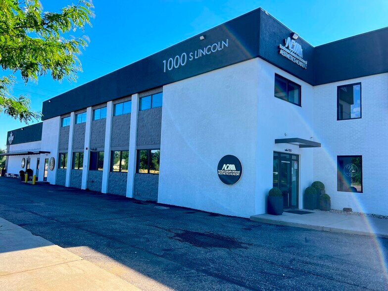 1000 S Lincoln Ave, Loveland, CO à louer - Photo du bâtiment - Image 3 de 17