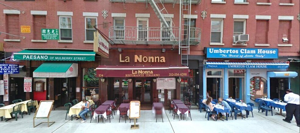 132-138 Mulberry St, New York, NY à louer - Photo du bâtiment - Image 3 de 5