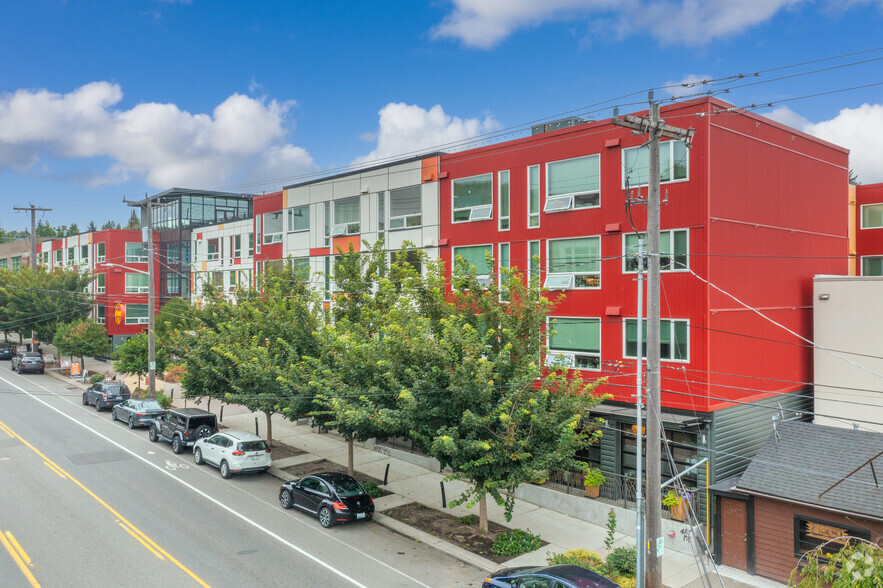 3636 Stone Way N, Seattle, WA for lease - Primary Photo - Image 1 of 49