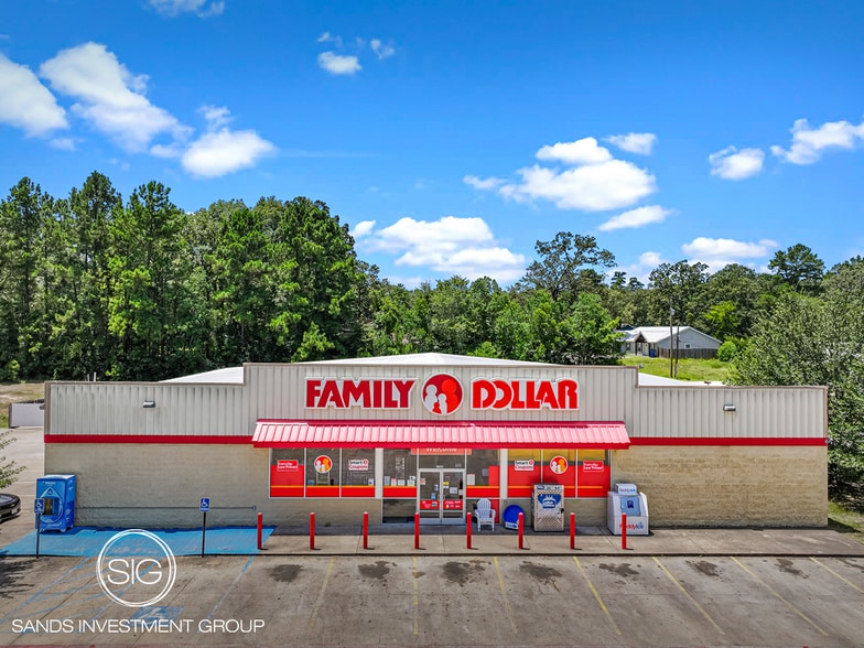 Family Dollar 9-Unit Portfolio portfolio of 8 properties for sale on LoopNet.ca - Building Photo - Image 1 of 16