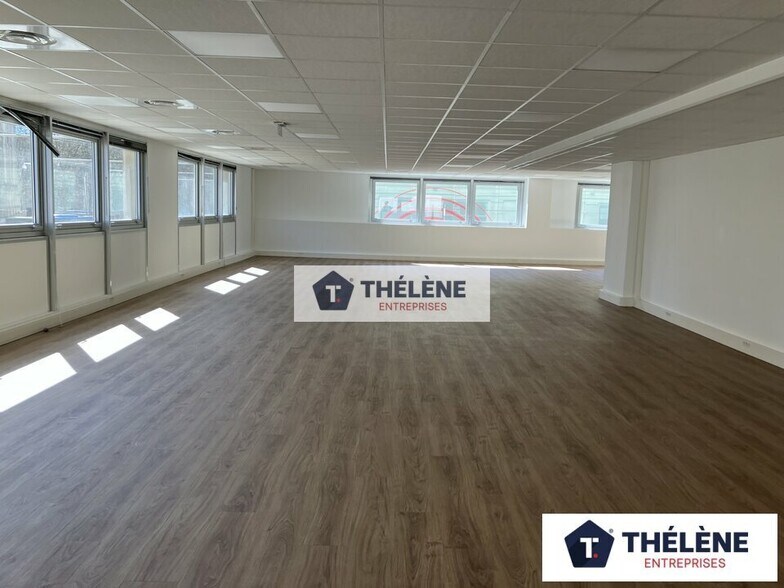 Office in Montpellier for lease - Interior Photo - Image 3 of 6