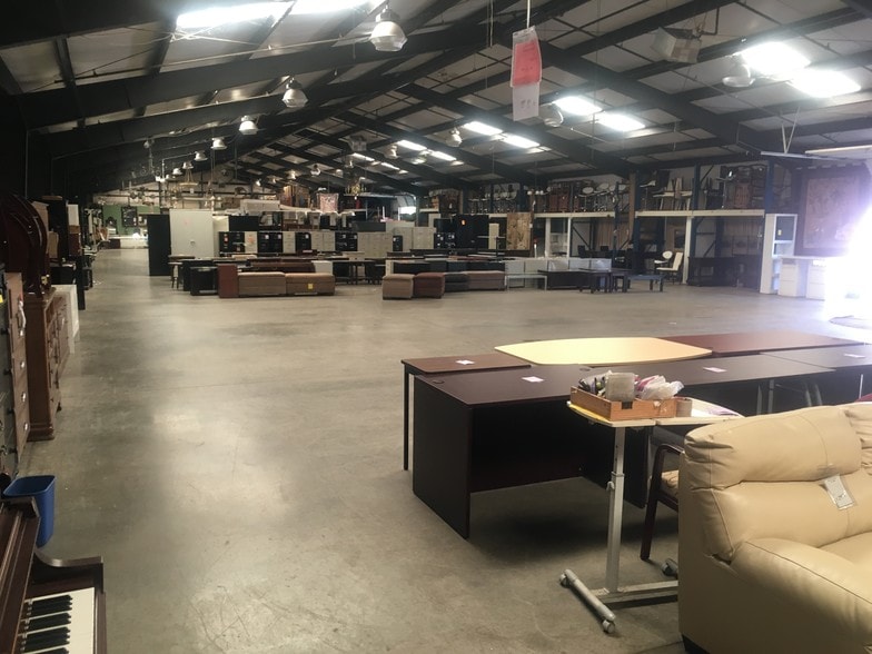 11625 Highway 64, Eads, TN for lease - Interior Photo - Image 3 of 8