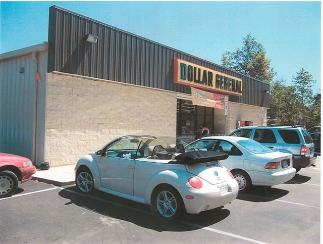 274 E Savannah St, Calhoun Falls, SC for lease - Building Photo - Image 1 of 4