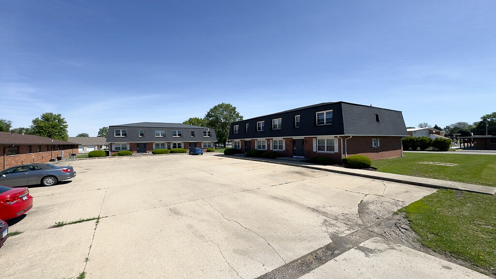 2 Michael St, Streator, IL for sale Building Photo- Image 1 of 26