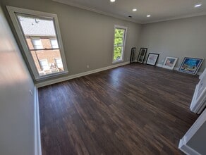 6512 Six Forks Rd, Raleigh, NC for lease Interior Photo- Image 1 of 3