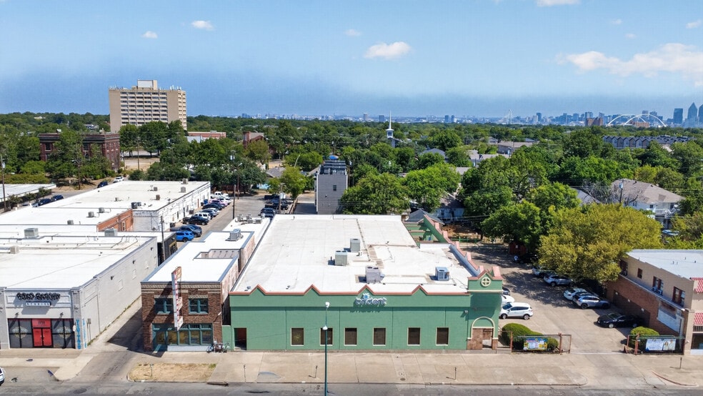 817 W Jefferson Blvd, Dallas, TX for sale - Building Photo - Image 2 of 19