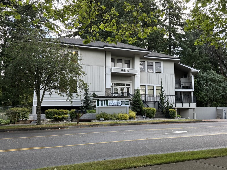 6869 Kimball Dr, Gig Harbor, WA à louer - Photo du bâtiment - Image 2 de 7