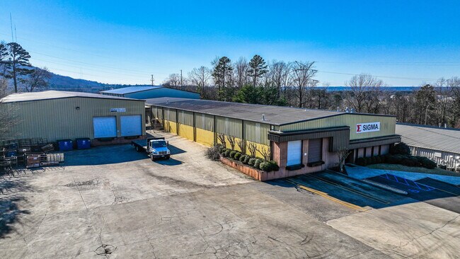 More details for 108 Walter Davis Dr, Birmingham, AL - Industrial for Sale