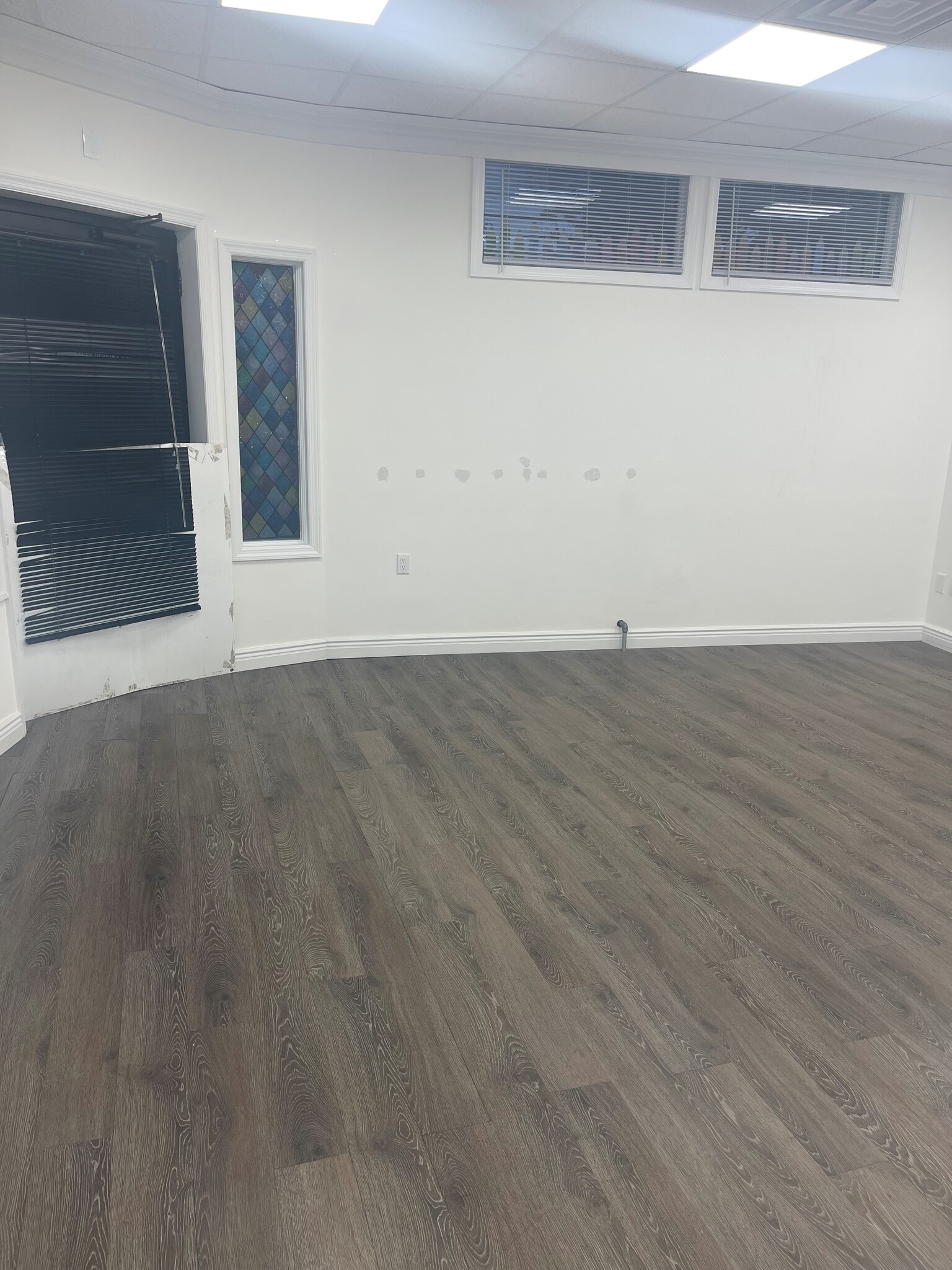 1097 Tulip Ave, Franklin Square, NY à louer Photo intérieure- Image 1 de 5