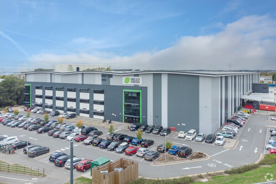 St Georges Way, Nuneaton for lease - Primary Photo - Image 1 of 8