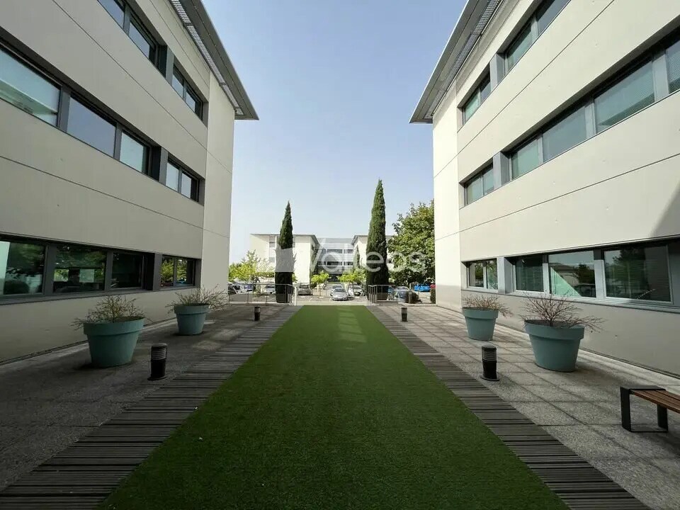 Office in Blagnac for lease Building Photo- Image 1 of 10