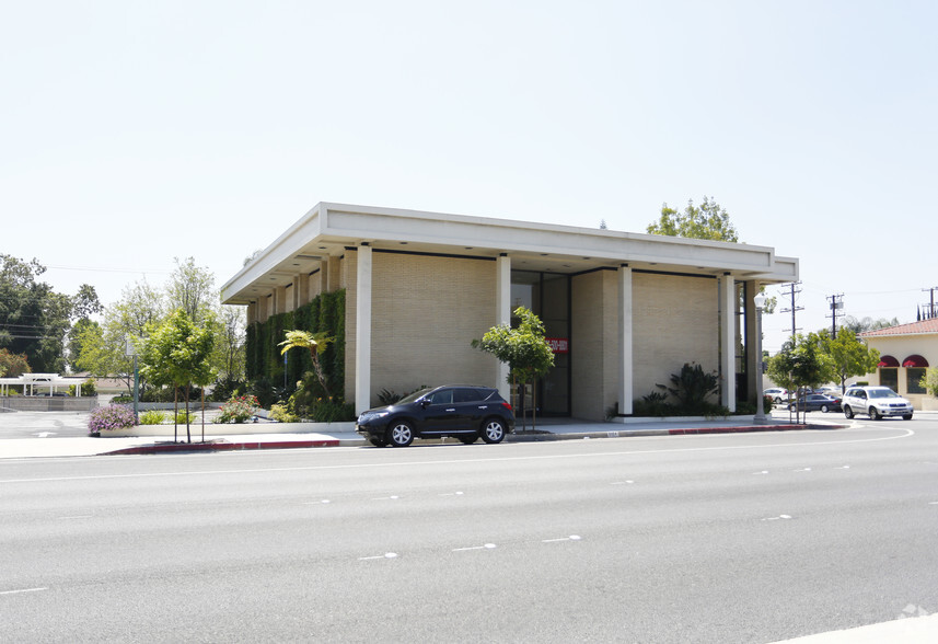 2424 Huntington Dr, San Marino, CA for sale - Building Photo - Image 1 of 1