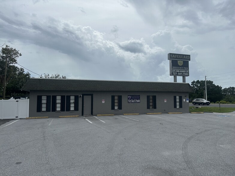 8106 US Highway 19, Port Richey, FL à vendre - Photo du b timent - Image 1 de 43