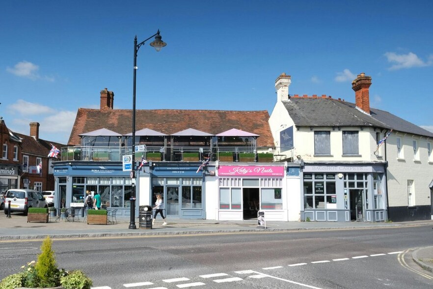 1A The Sq, Bagshot for sale - Building Photo - Image 3 of 3