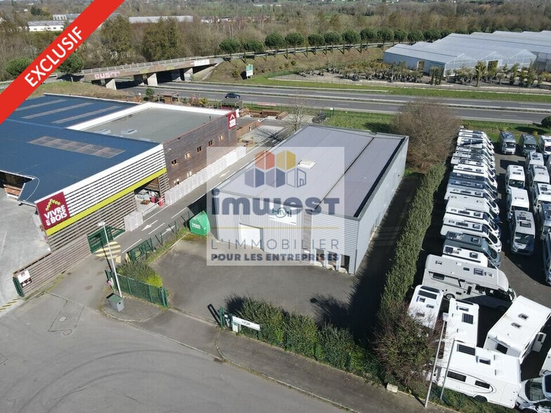 Flex in La Mézière for lease - Aerial - Image 1 of 6