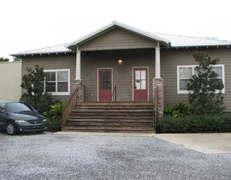 More details for 306 Pine St & 209-211 Saint John St – Office for Sale, Madisonville, LA