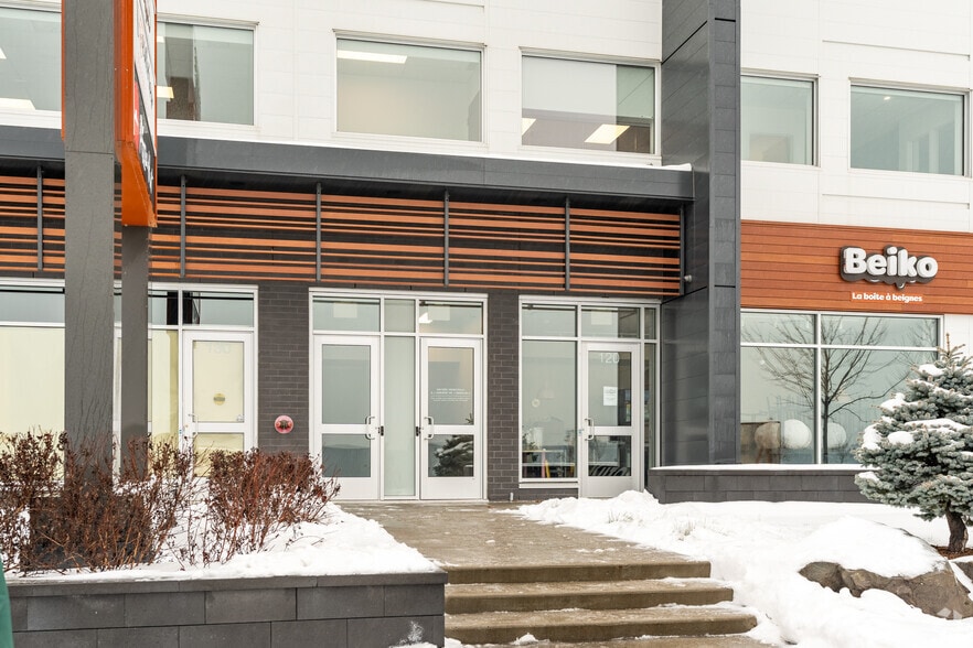 720 Rue D'everell, Québec, QC à louer - Photo du bâtiment - Image 3 de 3
