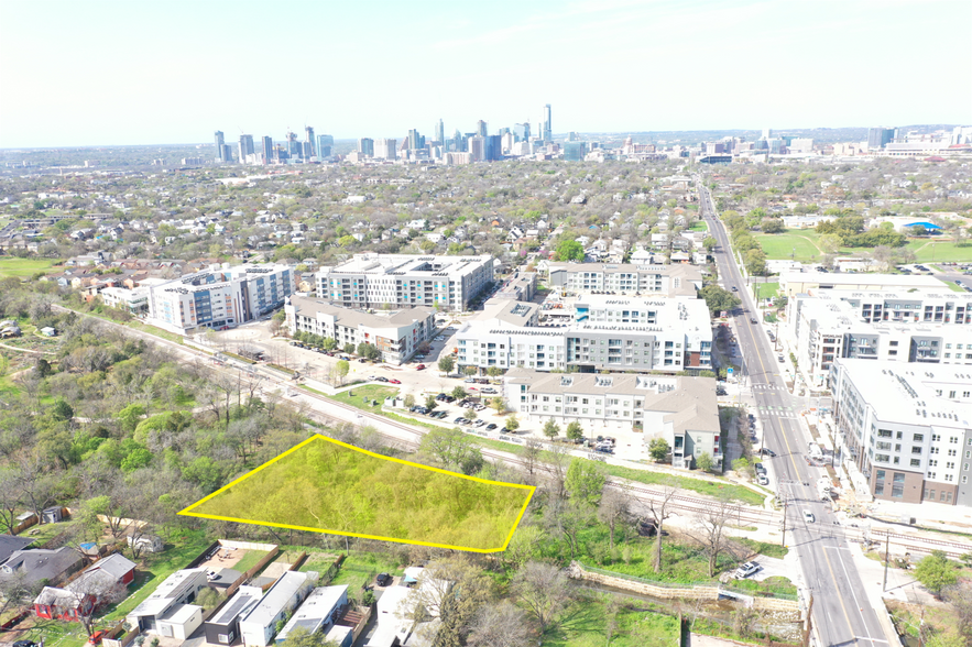 2907 E Martin Luther King Jr Blvd, Austin, TX for sale - Aerial - Image 1 of 1