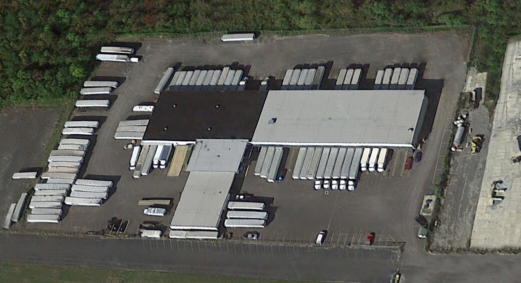 2750 Grant Ave, Philadelphia, PA à louer Photo du bâtiment- Image 1 de 5