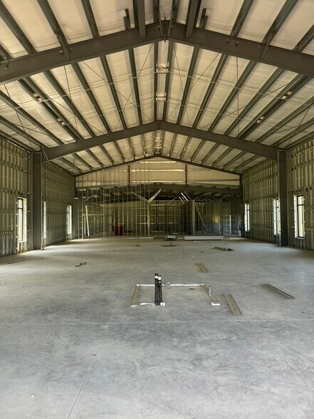 2350 Cooper Store rd, Moncks Corner, SC à vendre - Photo du bâtiment - Image 3 de 6