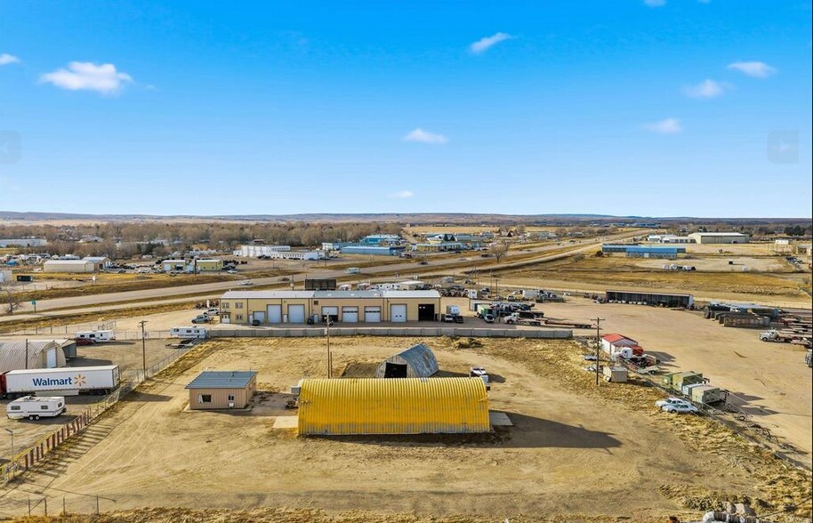 6810 W Yellowstone Hwy, Casper, WY à vendre - Photo du bâtiment - Image 2 de 19
