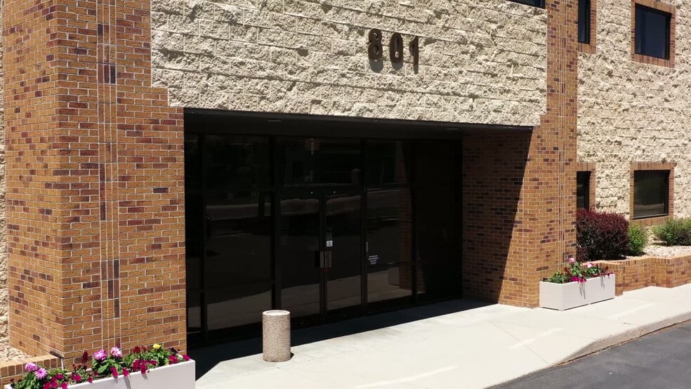 7852 S Elati St, Littleton, CO à louer - Vidéo sur l’inscription commerciale - Image 2 de 5