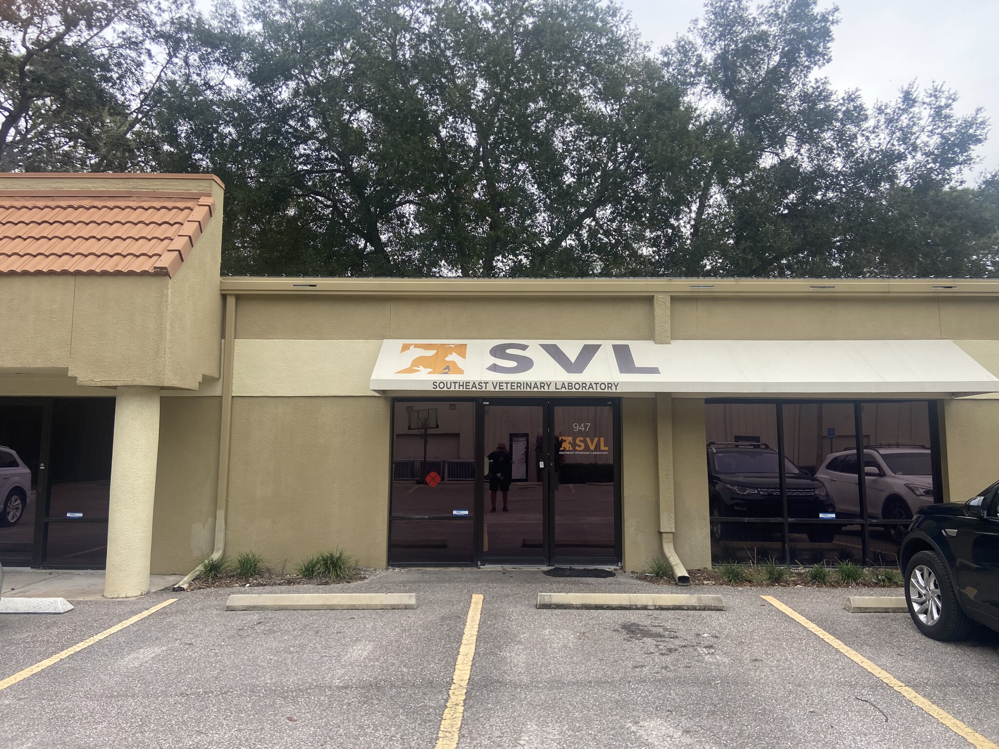 941-951 S Orange Blossom Trl, Apopka, FL for lease Building Photo- Image 1 of 6