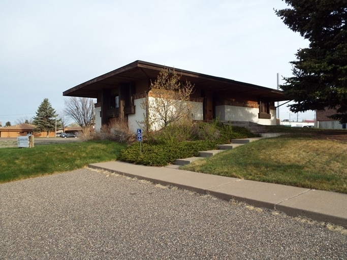 2415 13th Ave S, Great Falls, MT for sale - Building Photo - Image 2 of 4