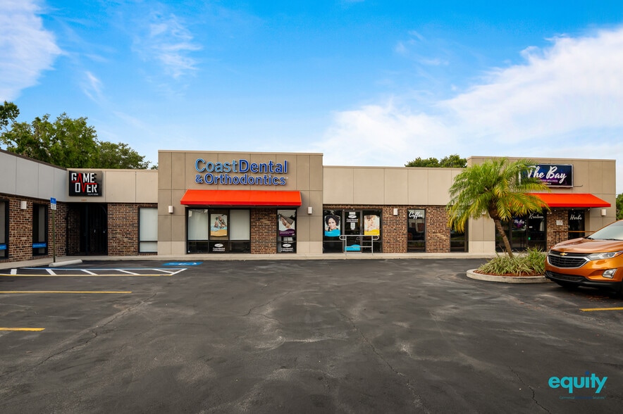 2119 W Brandon Blvd, Brandon, FL for sale - Building Photo - Image 2 of 5