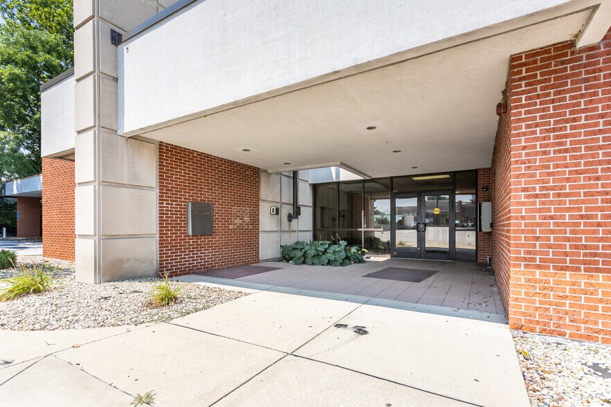 1520 Washington Ave, Alton, IL à vendre - Photo du bâtiment - Image 3 de 22