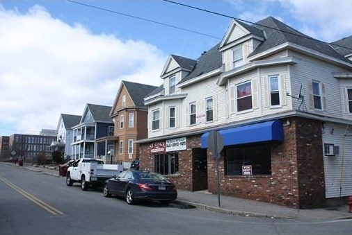 771 Broadway St, Lowell, MA à vendre - Photo principale - Image 1 de 1