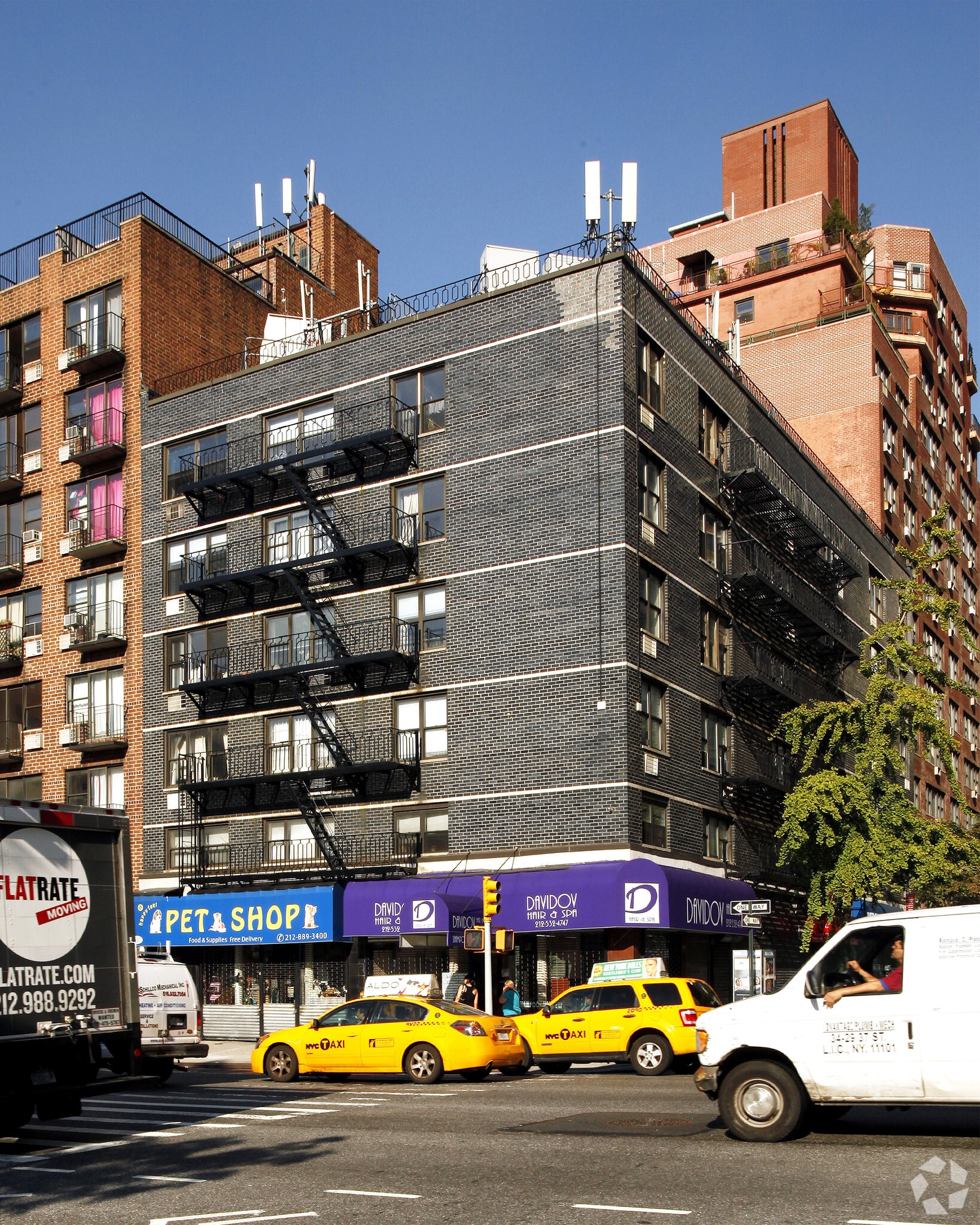 238 E 36th St, New York, NY for lease Primary Photo- Image 1 of 4