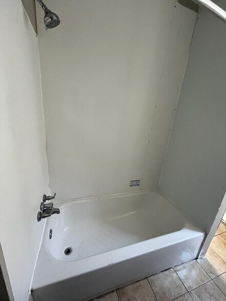 6249 Haverford Ave, Philadelphia, PA à louer - Photo intérieure - Image 2 de 8