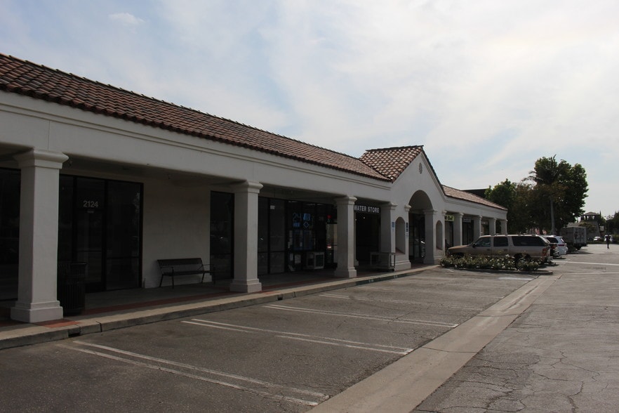 2101 Pickwick Dr, Camarillo, CA for sale - Building Photo - Image 3 of 9