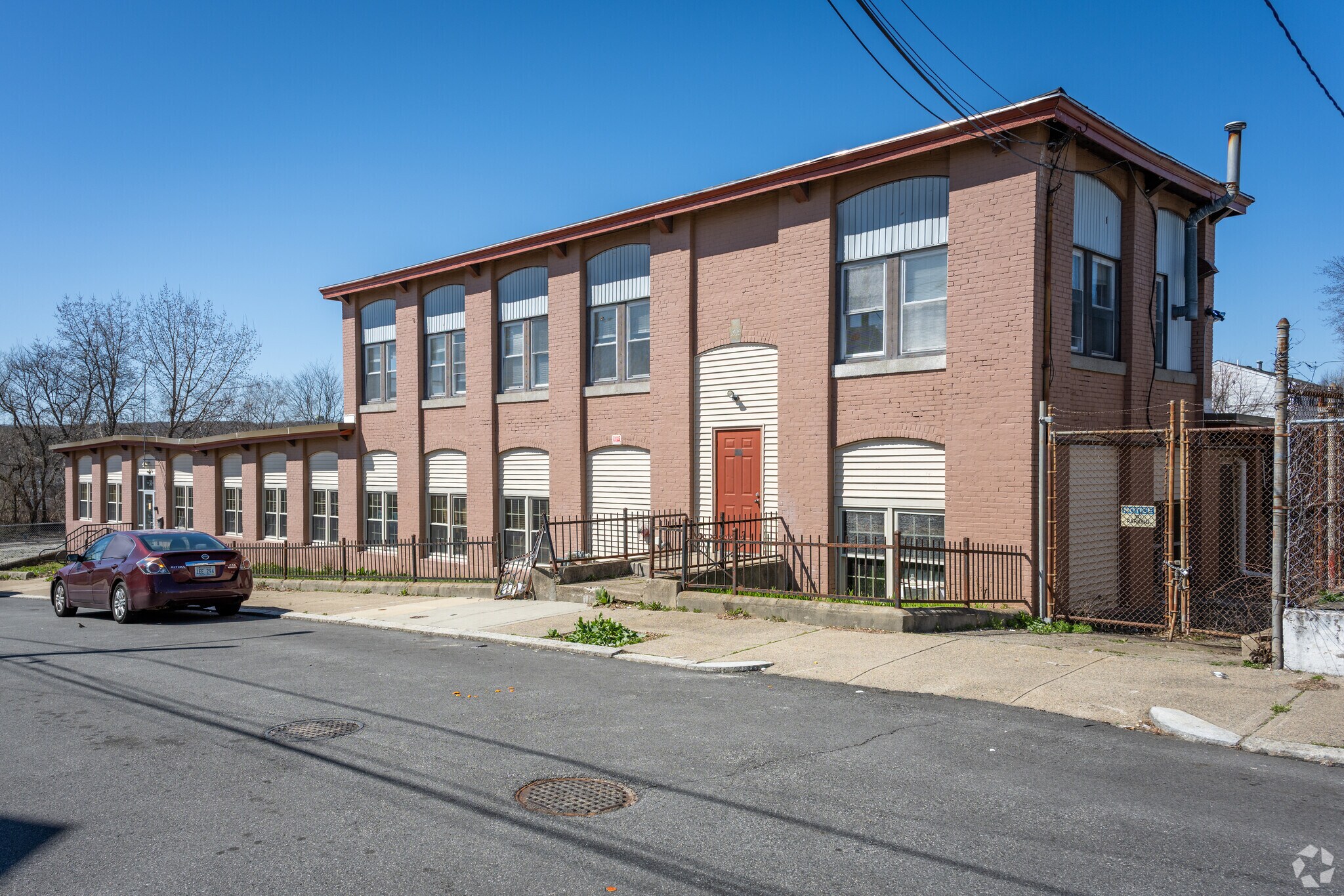 27-31 Privet St, Pawtucket, RI for lease Primary Photo- Image 1 of 6